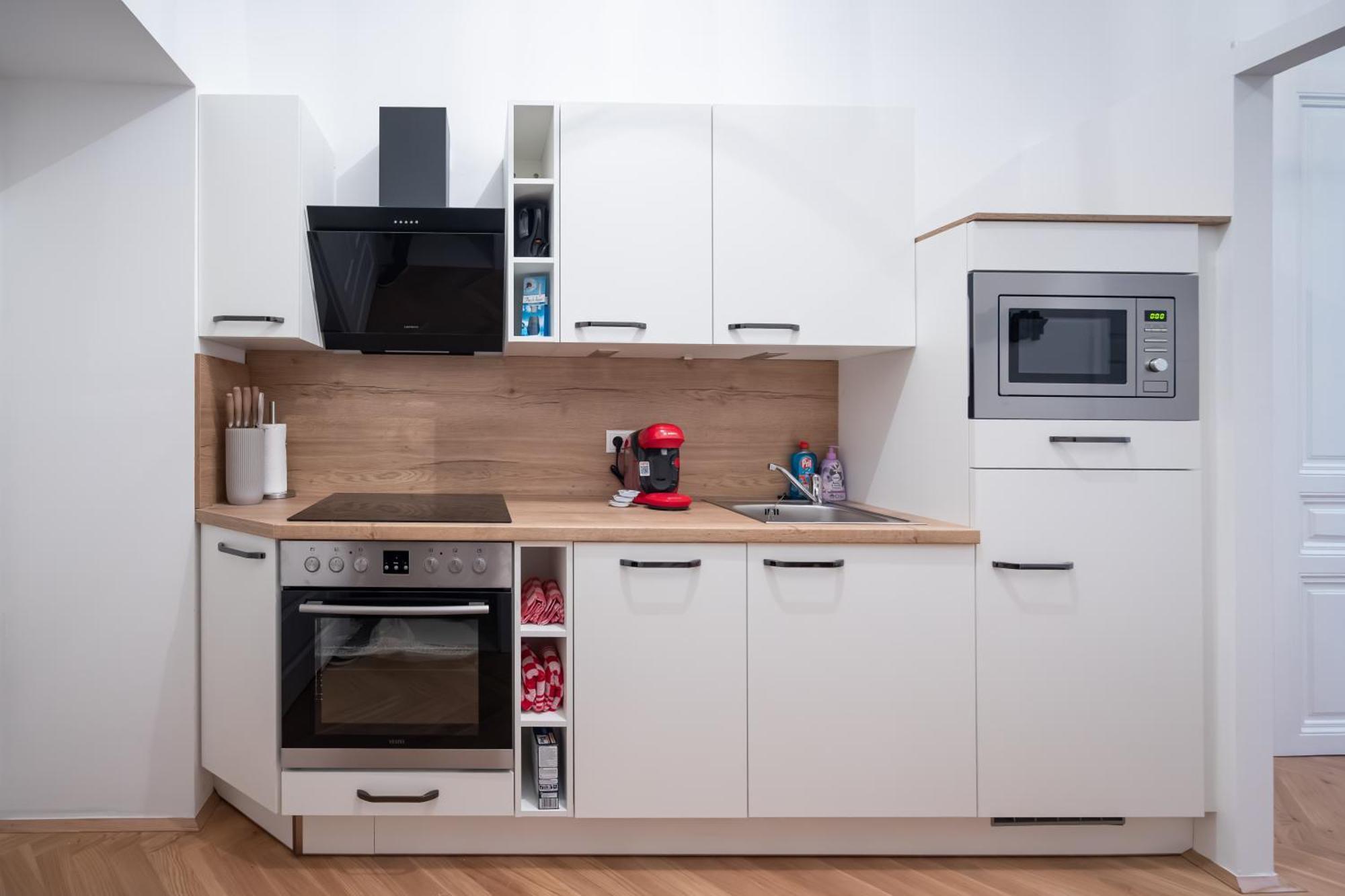 Deluxe Retreat Near Praeter Park And Centre Apartment Wien